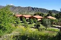 Vila Azra *